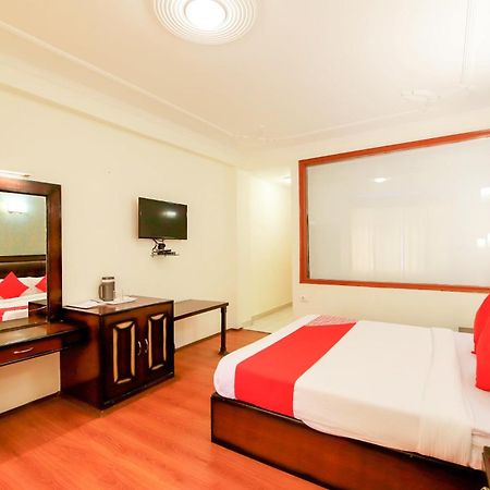 Oyo 3146 Six Season Regency Hotell Jagatsukh Eksteriør bilde