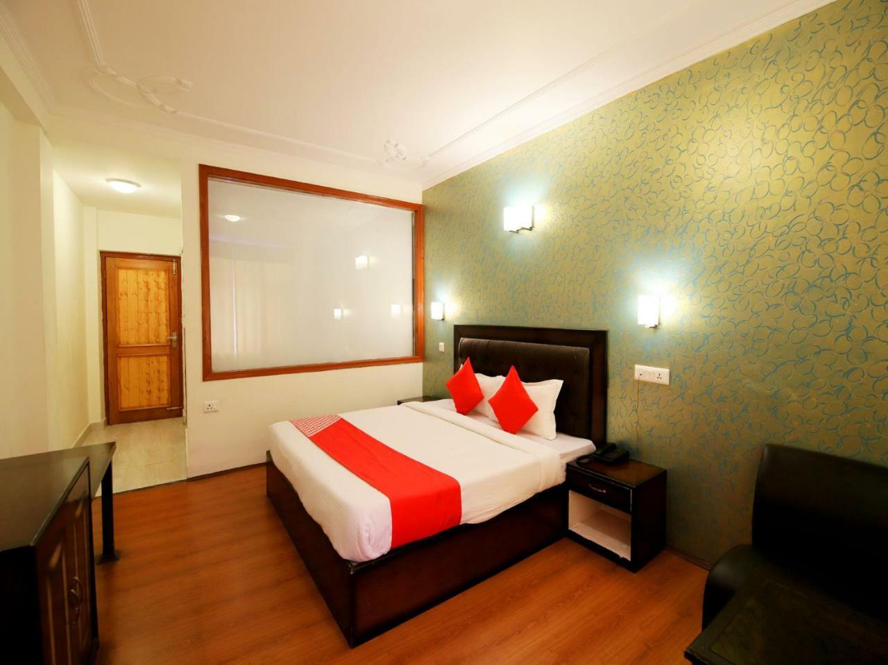 Oyo 3146 Six Season Regency Hotell Jagatsukh Eksteriør bilde