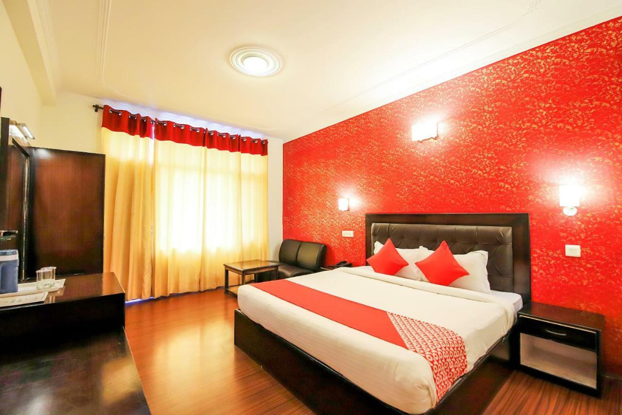 Oyo 3146 Six Season Regency Hotell Jagatsukh Eksteriør bilde
