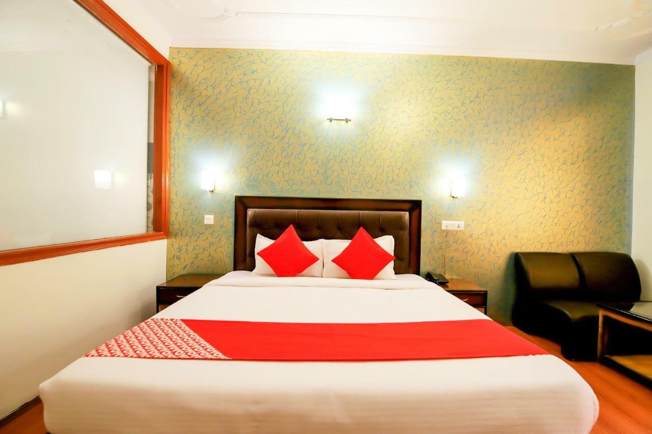 Oyo 3146 Six Season Regency Hotell Jagatsukh Eksteriør bilde