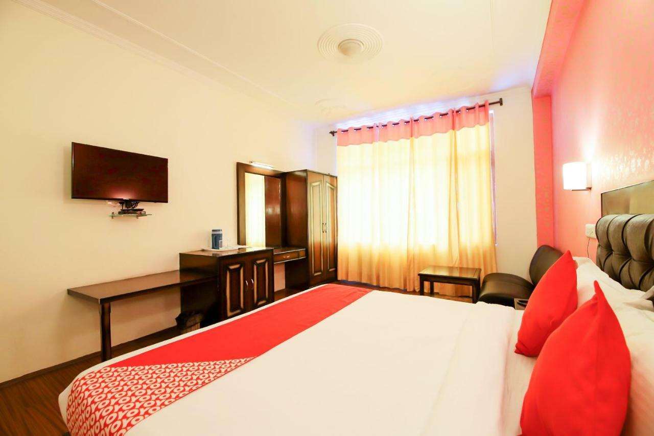Oyo 3146 Six Season Regency Hotell Jagatsukh Eksteriør bilde